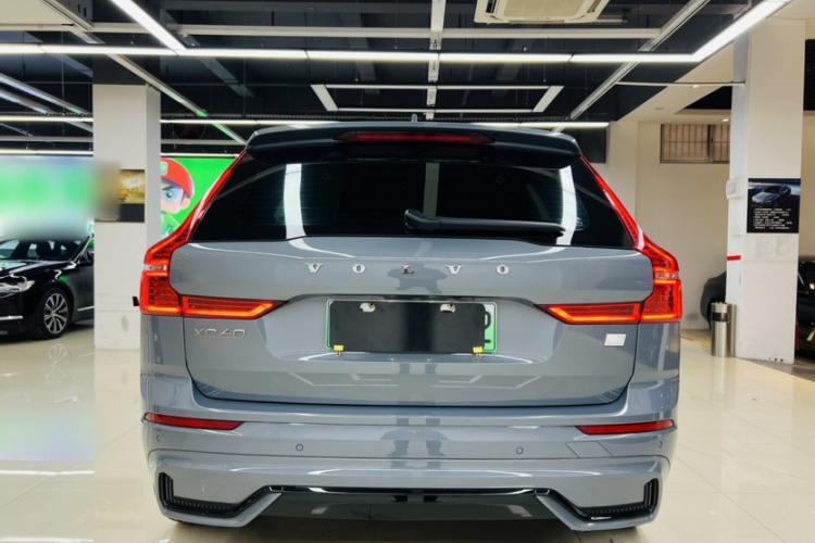 沃尔沃XC60新能源 2022款 T8 插电混动 四驱智远运动版车身外观6005