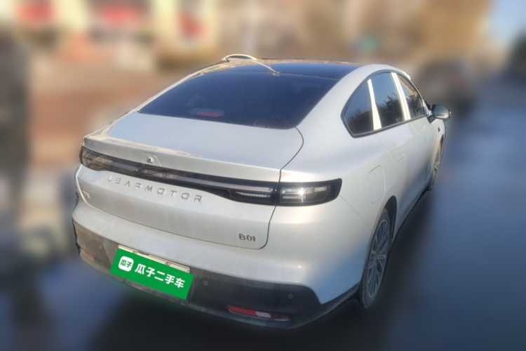 零跑汽车 零跑B01 2025款 650激光雷达版车身外观7