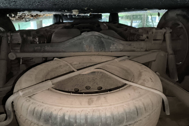 五菱汽车 五菱宏光 2021款 1.5L改款 S标准型 液压助力LAR局部细节9009