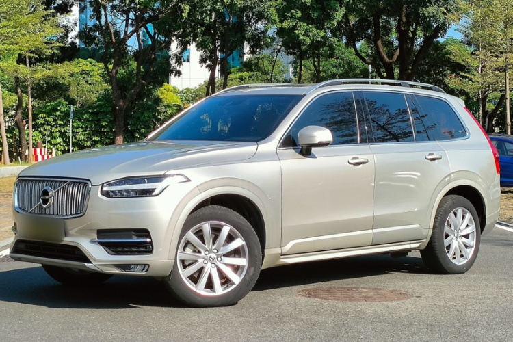 沃尔沃XC90 2018款 T6 智逸版 7座车身外观6005