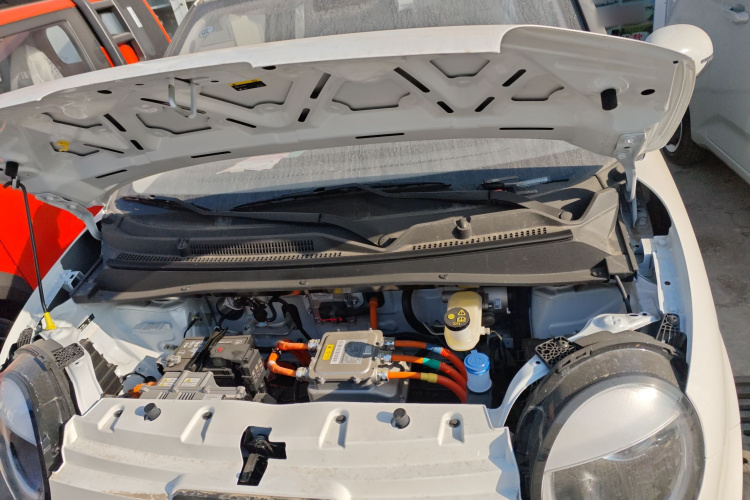 长安启源 长安Lumin 2024款 130km 清悦款机舱底盘24