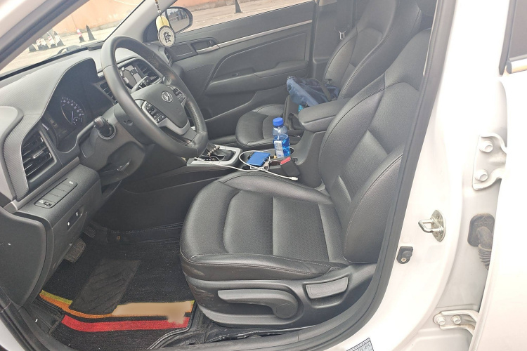 现代 领动插电混动 2019款 1.6L PHX乐行版局部细节19