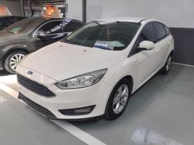 福特 福克斯 2015款 两厢 1.6L 自动舒适型