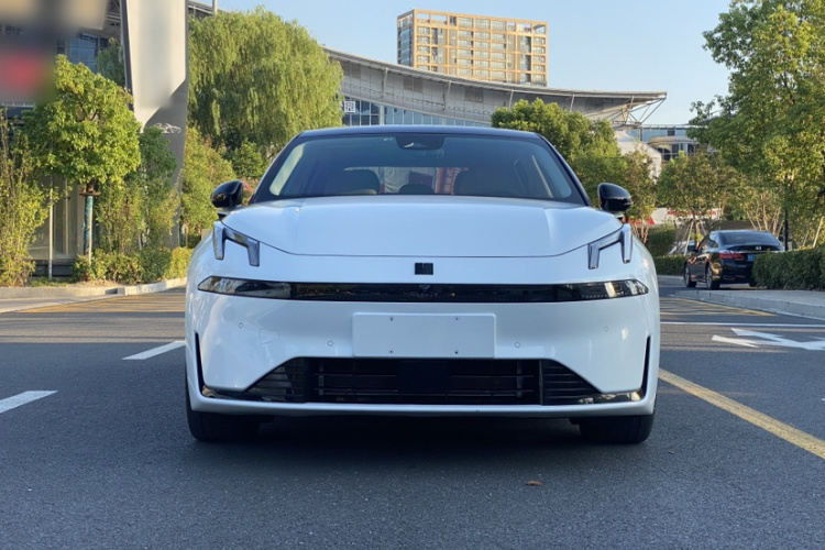 领克07 2024款 EM-P 126长续航 Halo车身外观6002