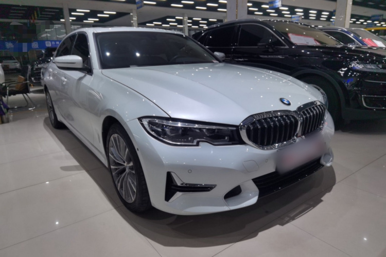 宝马3系 2020款 325Li 首发版车身外观3