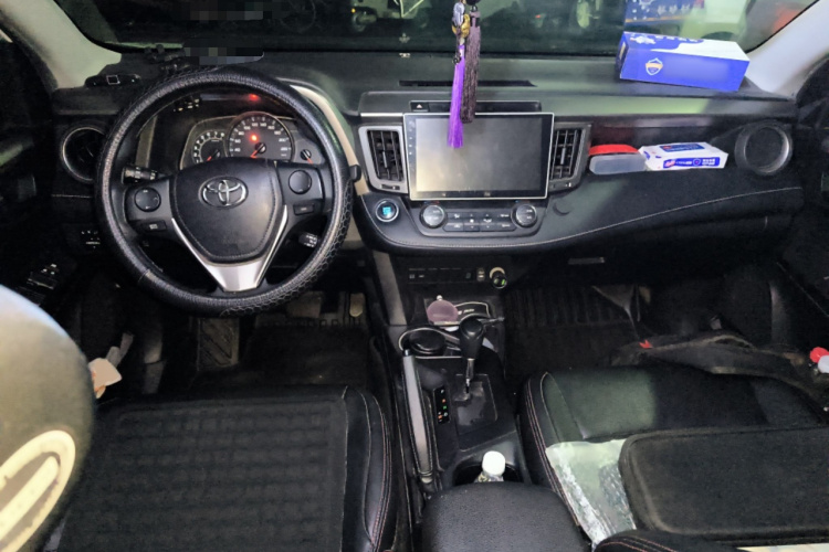 丰田 RAV4荣放 2016款 2.0L CVT两驱风尚版 国V中控内饰12
