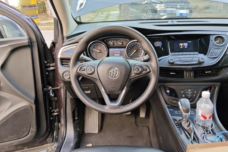 别克 昂科威 2016款 20T 两驱领先型中控内饰13