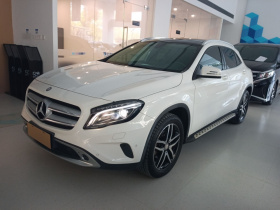 奔驰GLA 2016款 GLA 220 4MATIC 时尚型