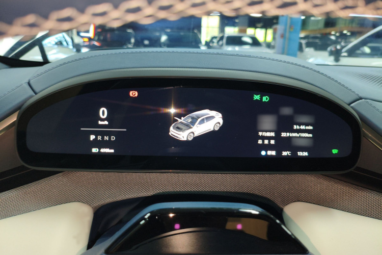 极氪001 2025款 WE版 100kWh 后驱局部细节14