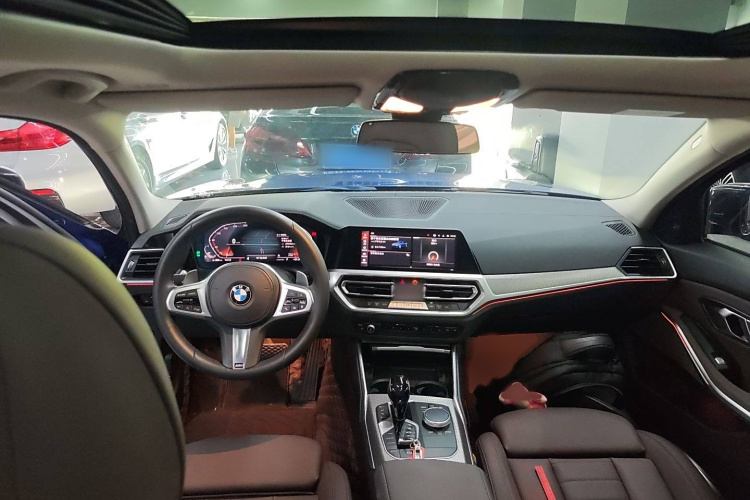 宝马3系 2020款 改款 325Li M运动曜夜套装中控内饰7002