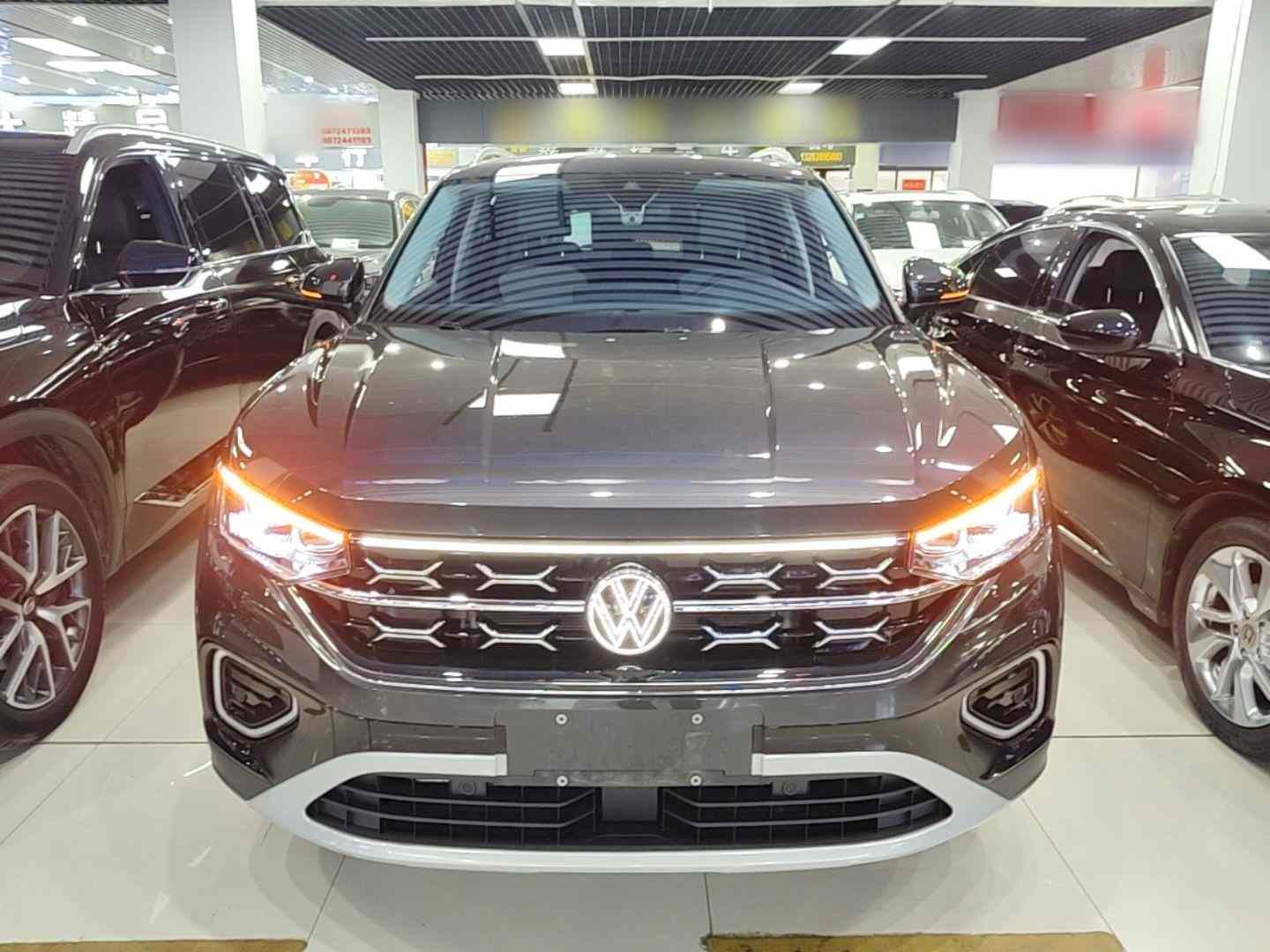 大众 探岳 2024款 330TSI 两驱豪华Plus进阶版(1)