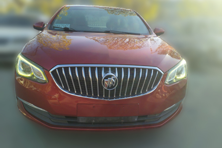 别克 英朗 2015款 15N 手动豪华型车身外观2