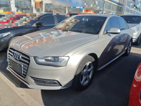 奥迪A4L 2015款 35 TFSI 自动标准型