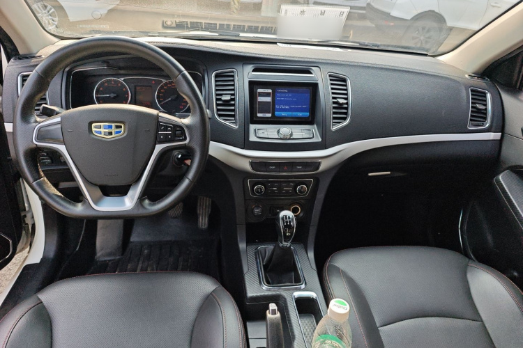 吉利汽车 远景 2017款 1.5L 手动幸福版中控内饰12