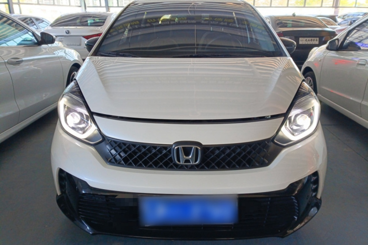 本田 飞度 2023款 1.5L CVT潮跑版车身外观2