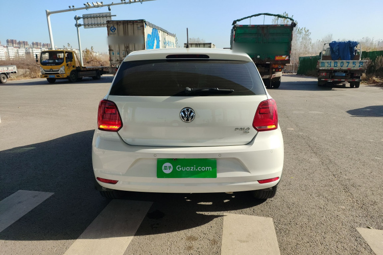 大众 Polo 2016款 1.6L 自动舒适型车身外观6