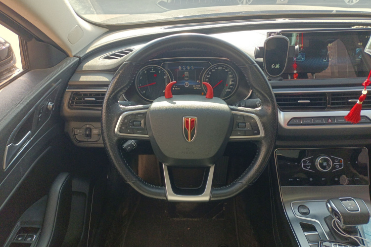 红旗H5 2022款 经典款 改款 1.5T DCT旗韵版中控内饰13