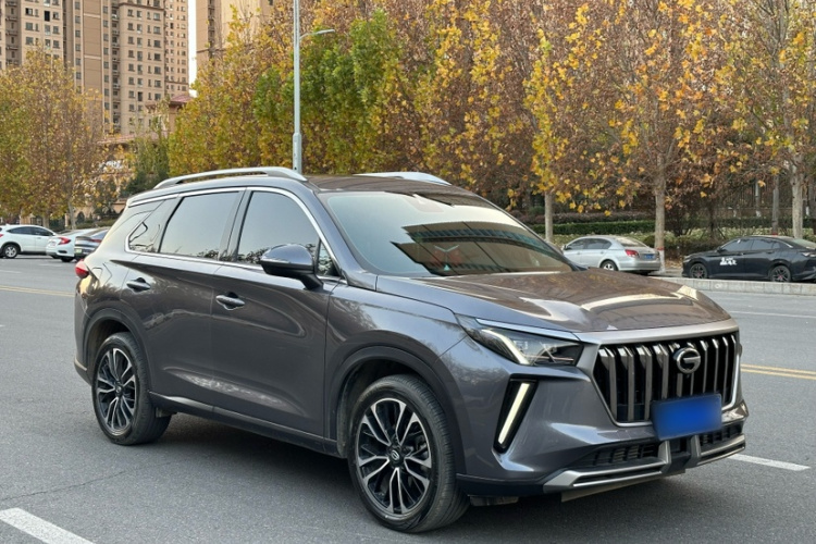 广汽传祺 传祺GS4 PLUS 2022款 390T 自动星云版车身外观6002