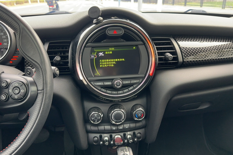 MINI 2016款 2.0T COOPER S 五门版局部细节16
