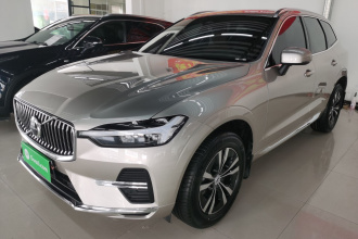 沃尔沃XC60 2024款 B5 四驱智逸豪华版