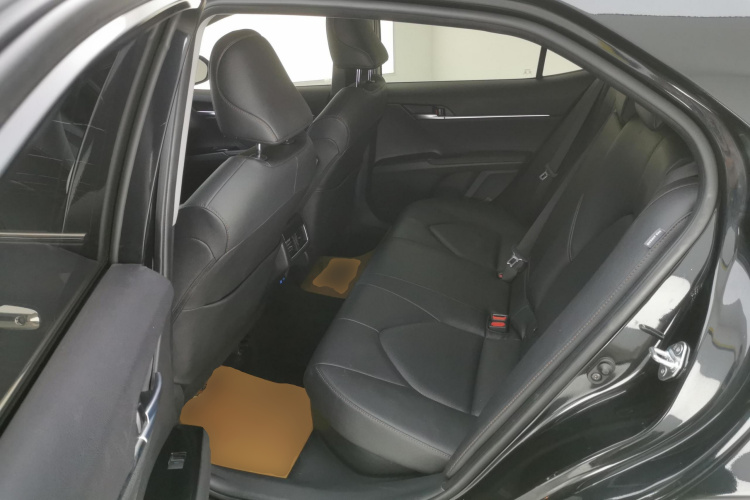 丰田 凯美瑞 2023款 双擎 2.5HGVP 领先版中控内饰21