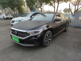 大众 帕萨特 2025款 出众款 380TSI 龙耀版