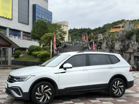 大众 途观L 2023款 330TSI 自动两驱舒享版