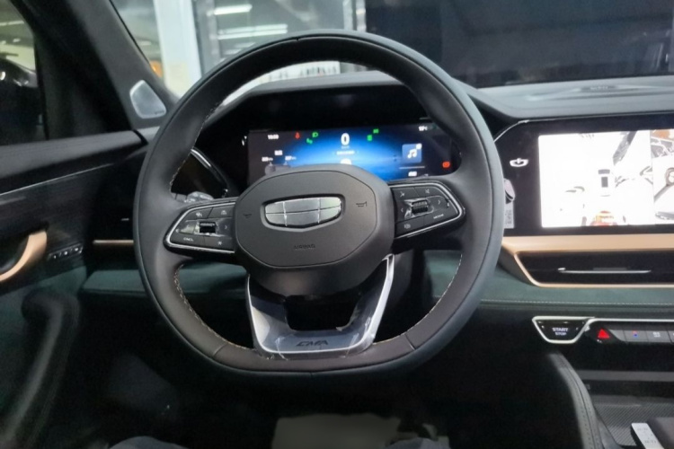 吉利汽车 星越L智擎 2024款 1.5T 天宫版中控内饰7002