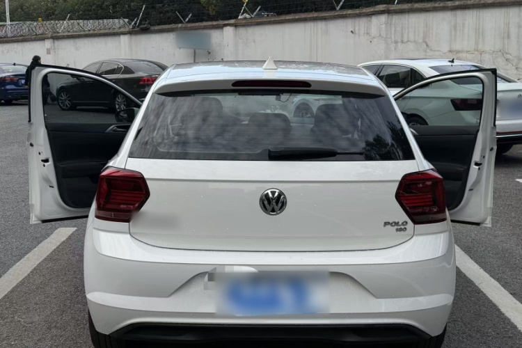 大众 Polo 2019款 Plus 1.5L 自动全景乐享版车身外观6006