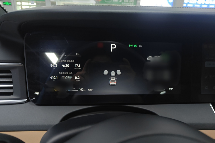 理想汽车 理想ONE 2021款 增程6座版局部细节14