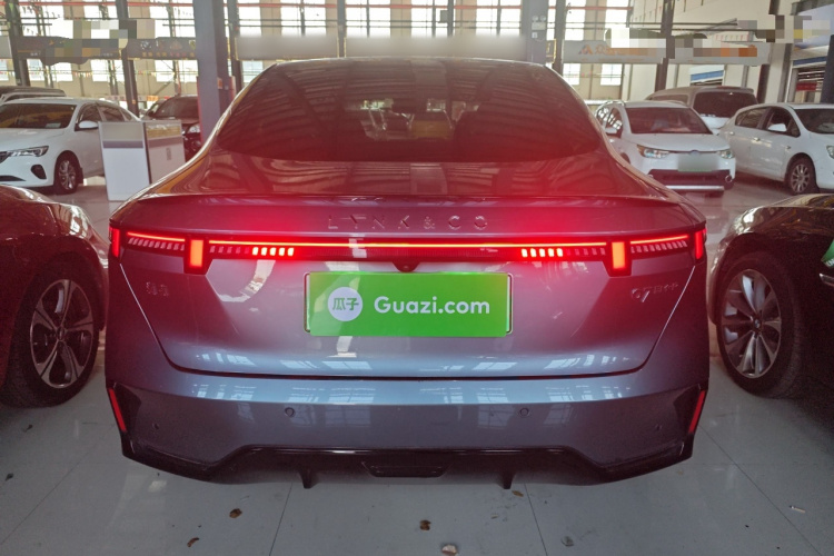 领克07 2024款 EM-P 126长续航 Ultra车身外观6