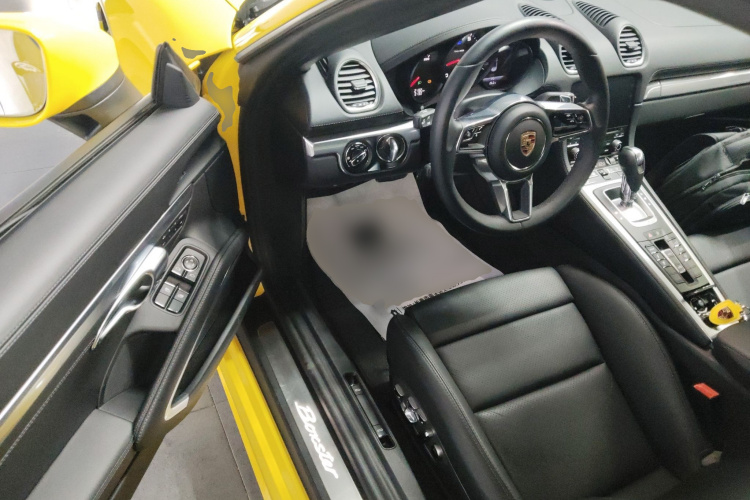 保时捷718 2022款 Boxster 2.0T中控内饰20