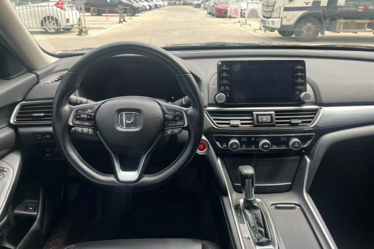 本田 英仕派 2019款 260TURBO 精悦版 国VI中控内饰7001