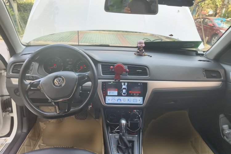 大众 朗逸 2015款 230TSI DSG舒适版中控内饰12