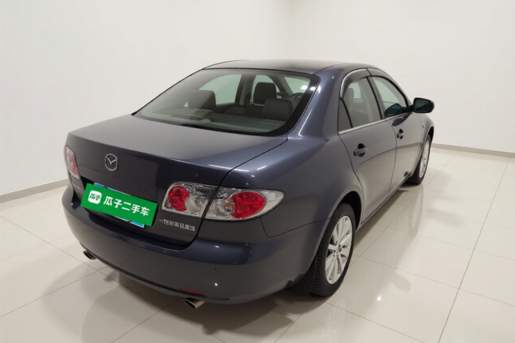 马自达6 2013款 2.0L 自动时尚型车身外观7