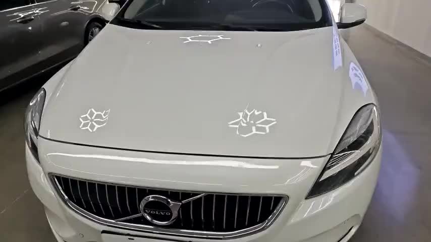 沃尔沃V40 2017款 T3 智雅版实拍1