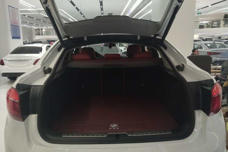 宝马X6（平行进口） 机舱底盘23