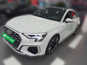 奥迪A3 2023款 改款 A3L Limousine 35 TFSI 时尚运动型