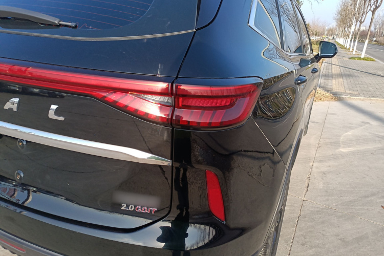 哈弗H6 2021款 第三代 2.0T 自动两驱Max车身外观9