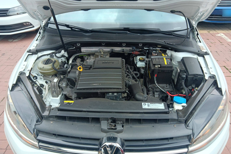 大众 高尔夫 2018款 1.6L 自动时尚型局部细节24