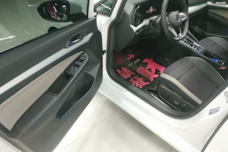 大众 高尔夫 2024款 280TSI DSG Pro 50年传奇版中控内饰20