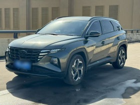 现代 2023款 途胜L 1.5T 自动两驱DLX豪华版