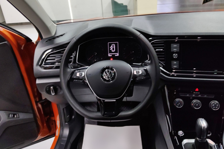 大众 T-ROC探歌 2019款 280TSI DSG两驱舒适型 国VI中控内饰13