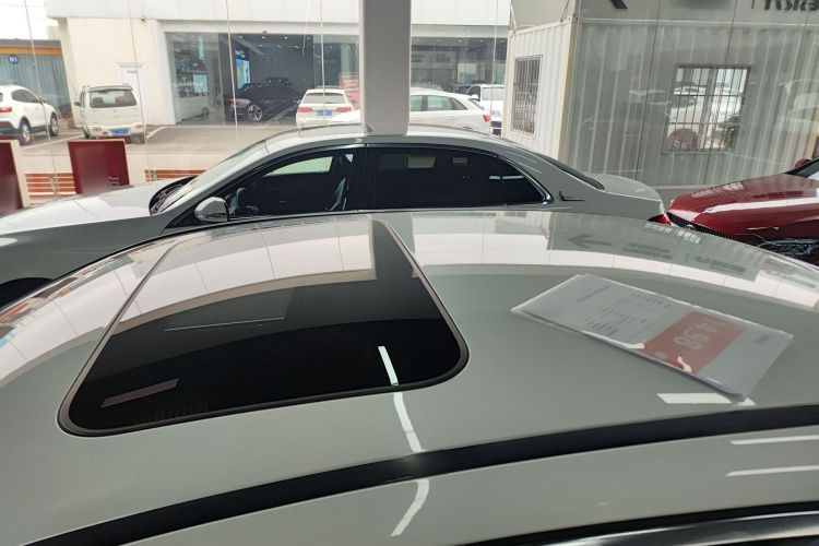 奔驰E级 2016款 E 200 L 运动型局部细节57