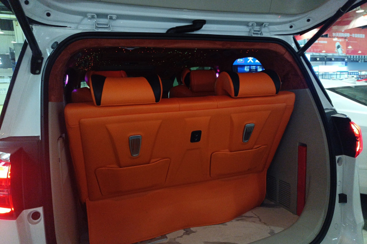 别克GL8 2023款 ES陆尊 舒适型局部细节23