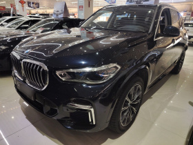 宝马X5 2022款 改款 xDrive 30Li 尊享型M运动套装