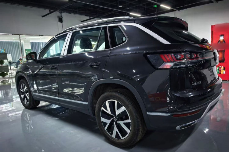 大众 探岳 2026款 3000万辆甄选款 300TSI车身外观6005