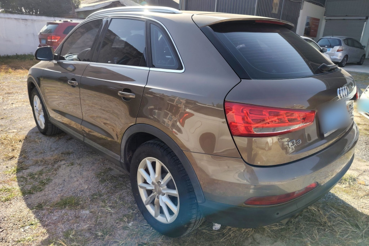 奥迪Q3 2013款 35 TFSI 进取型车身外观4