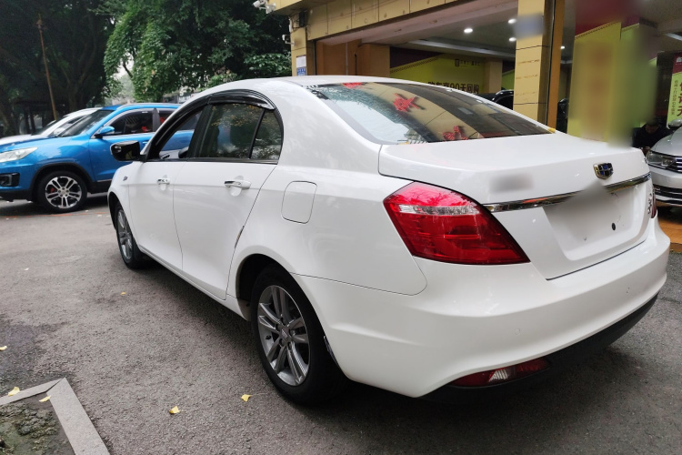 吉利汽车 帝豪 2017款 三厢百万款 1.5L 手动向上版车身外观4