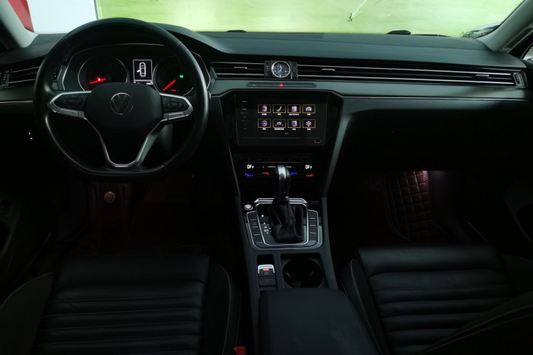 大众 迈腾 2020款 330TSI DSG 领先型中控内饰12